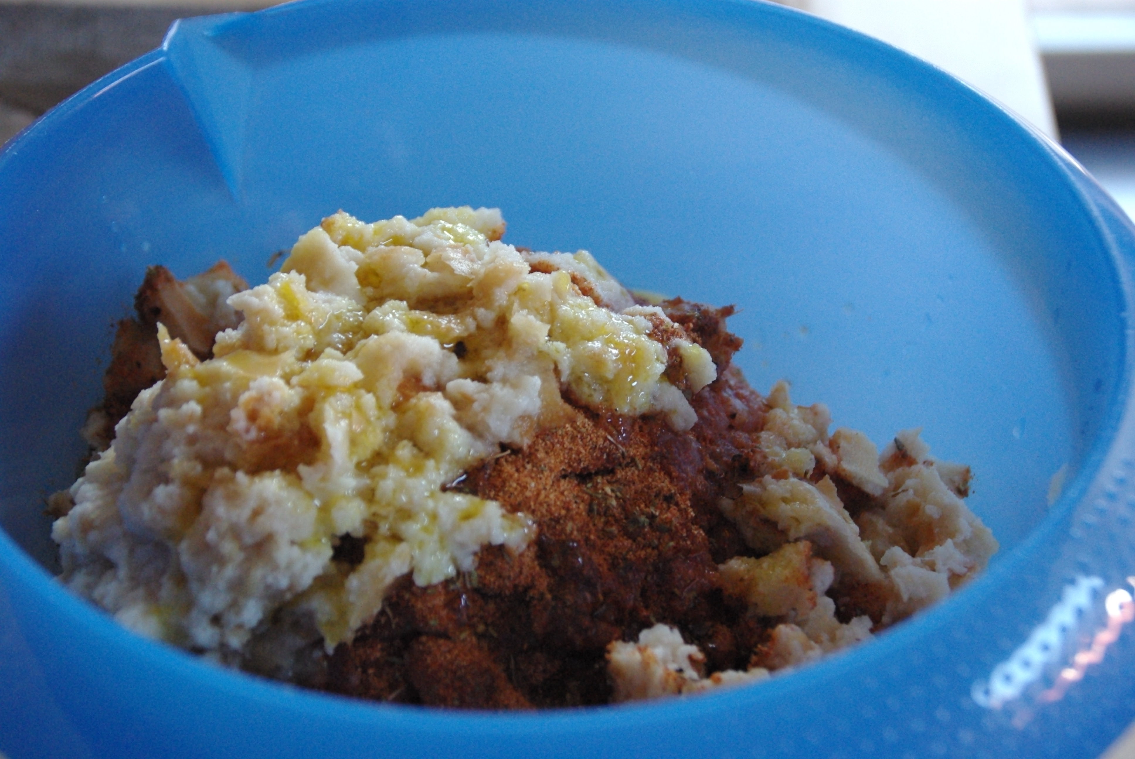 Putenburger mit Feta gefüllt, griechischer Art